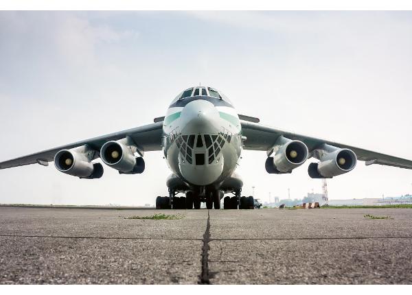 Isekleepuv fototapeet Big Cargo Airplane