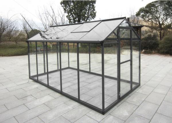 Lasinen kasvihuone 4,3 m²