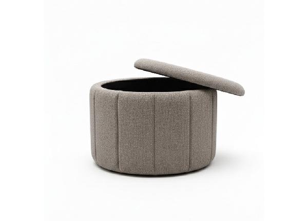 Tumba Nermo D58, hall