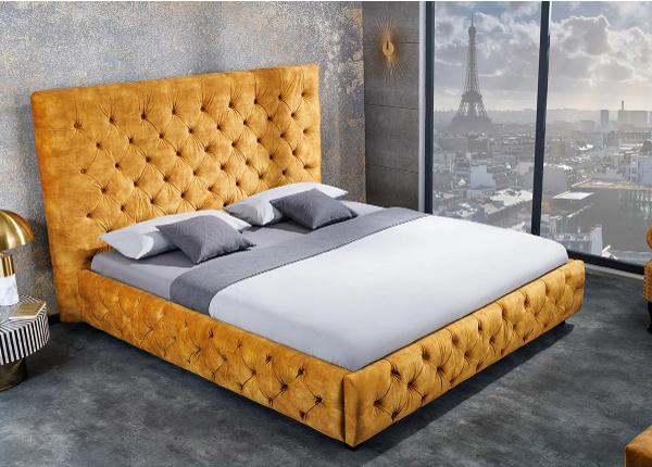 Voodi Chesterfield, 180x200 cm