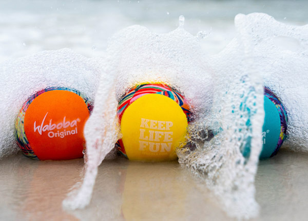 Waboba Original veden pinnalla pomppiva pallo