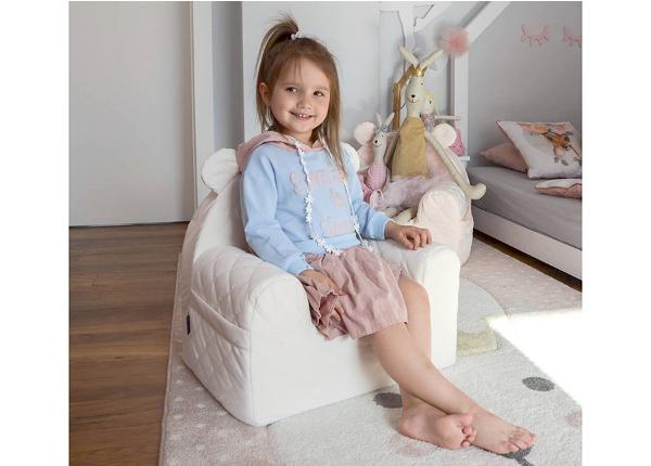 Детское кресло