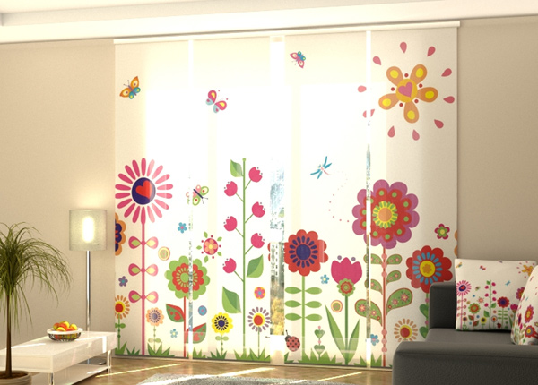 Затемняющая панельная штора Flowers and sun 240x240 см