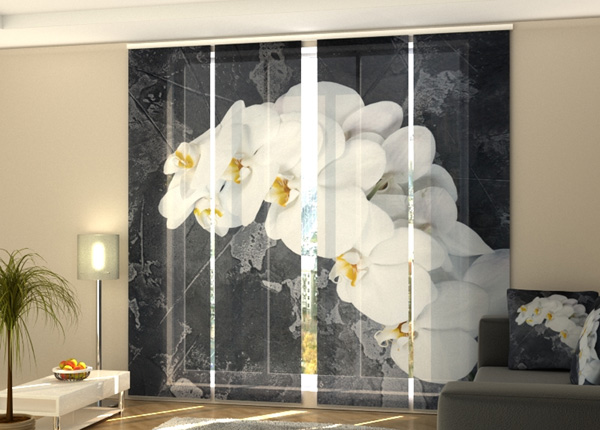 Затемняющая панельная штора Fresh Orchids on a Stone 240x240 см