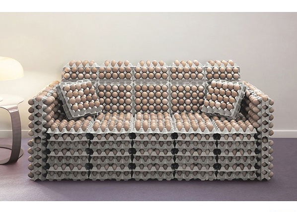 Диван-кровать ’Relax & Lay Eggs’
