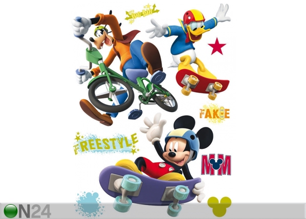 Настенная наклейка Disney Mickey freestyle 65x85 см