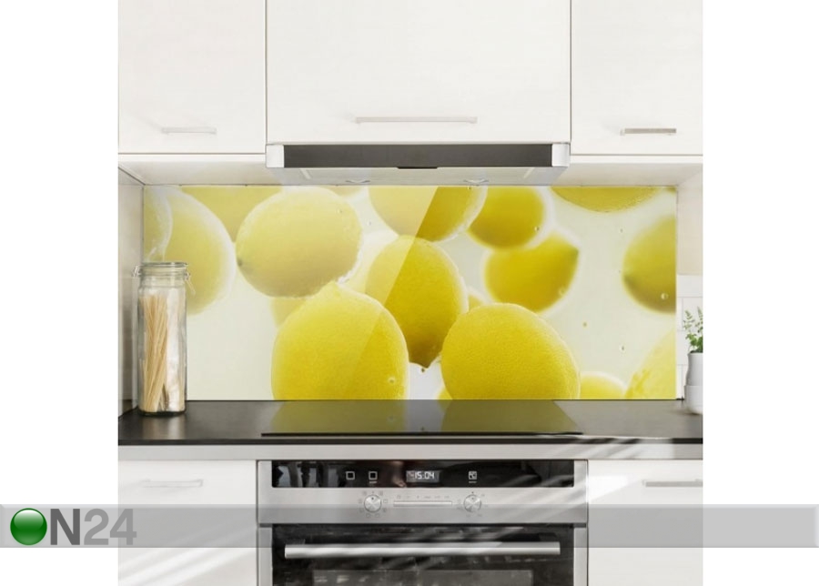 Fotoklaas, köögi tagasein Lemon In The Water 40x60 cm suurendatud