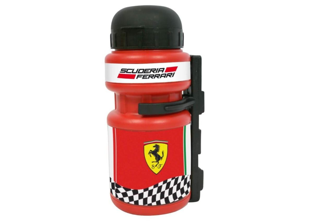 Joogipudel hoidjaga rattale Ferrari suurendatud