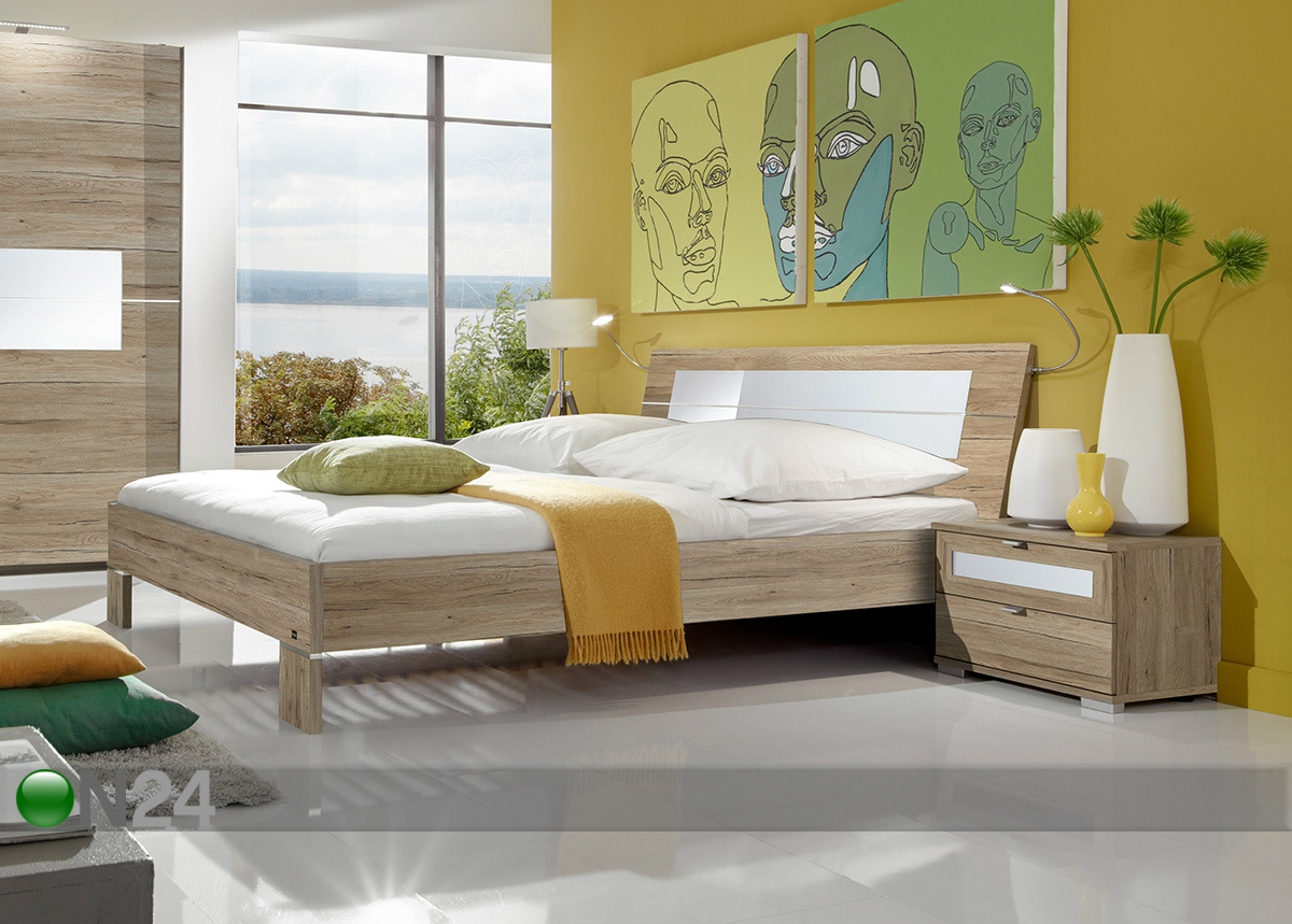 Magamistoakomplekt Pleasure 2 öökappi + voodi 160x200 cm suurendatud