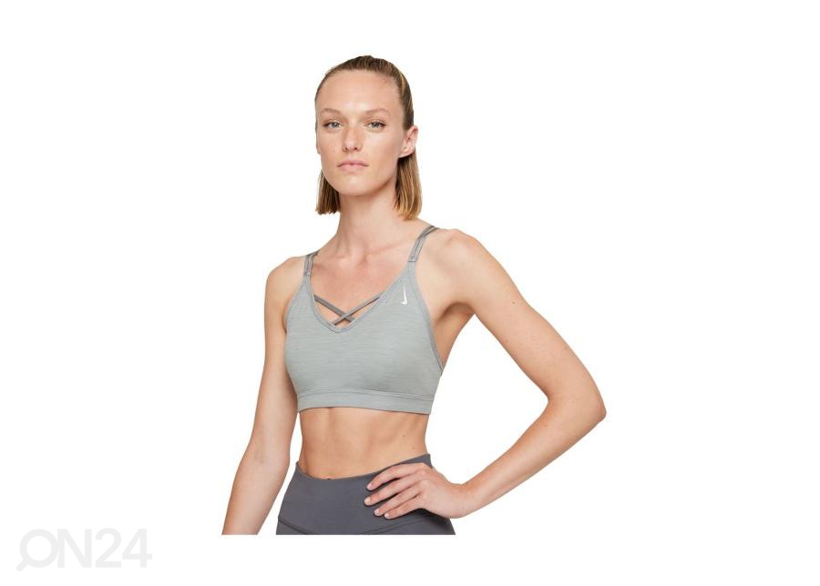 Naiste spordirinnahoidja Nike Dri-FIT Yoga Indy Strappy suurendatud