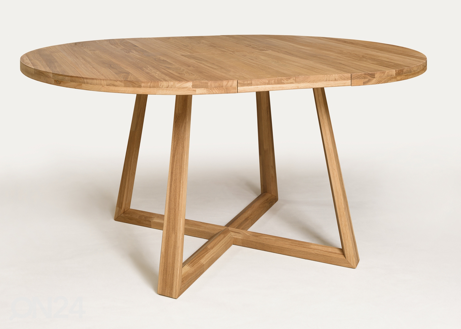 Удлиняющийся обеденный стол из дуба Merbi 110/150x110 cm увеличить