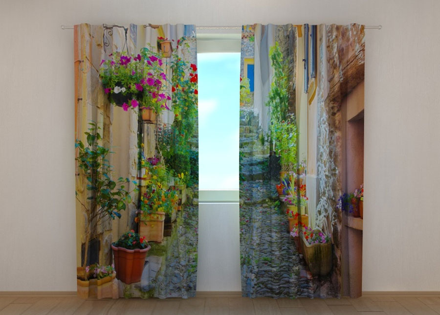 Pimennysverhot Back Street in Flowers 240x220 cm