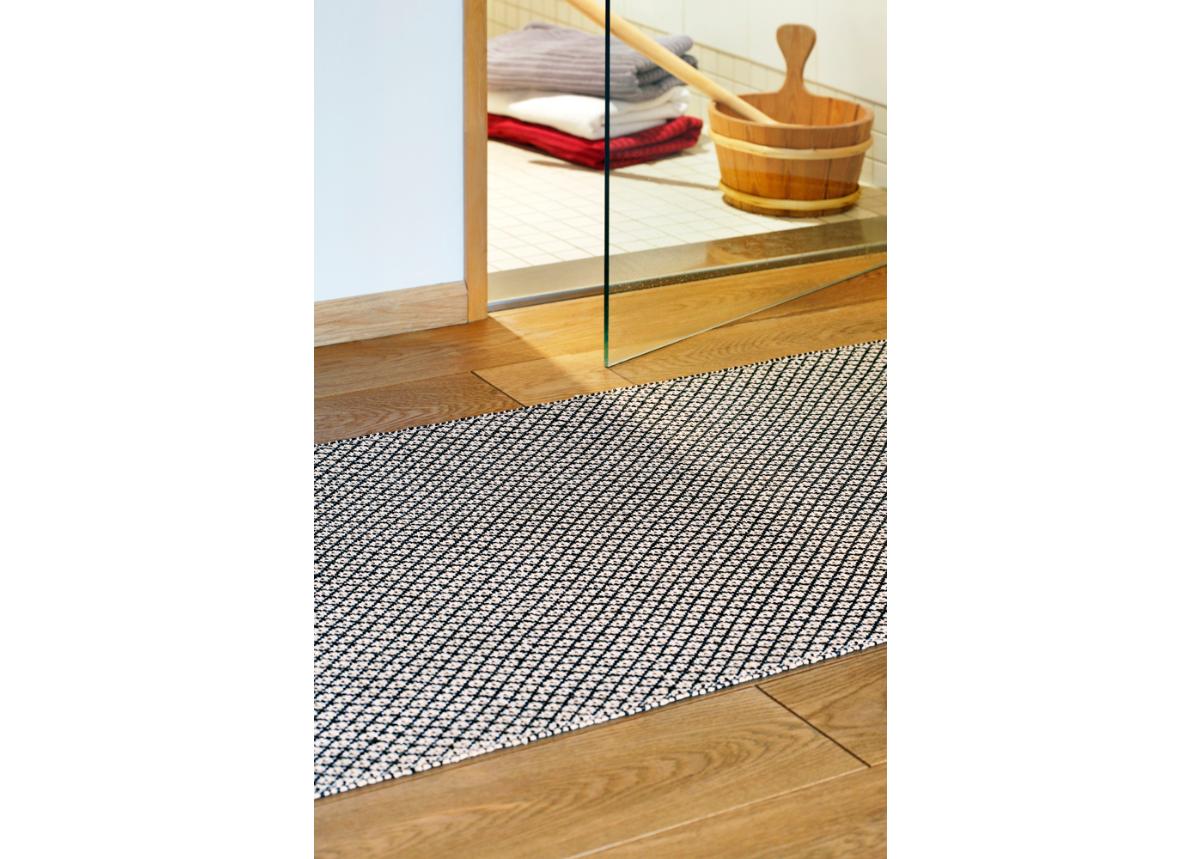 Narma muovimatto Diby black-cream 70x150 cm