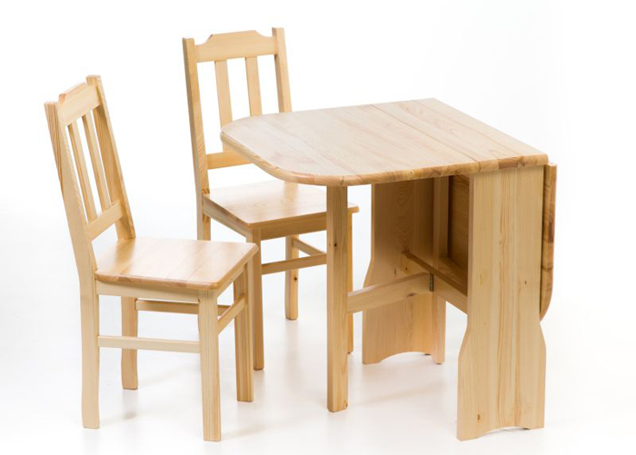 Klaffipöytä ja 2 Tim tuolia